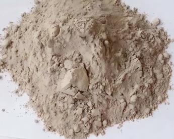 高台引气剂特点 引气剂在混凝土中的应用 引气剂使用注意事项